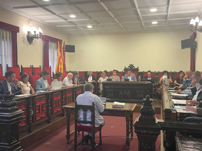 Ple municipal extraordinari de setembre a l'Ajuntament de Roquetes