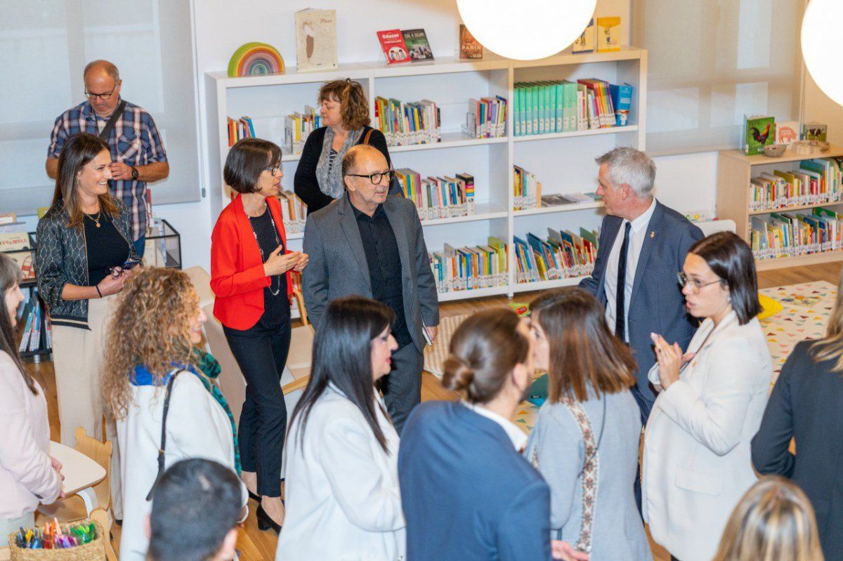 Inaguració de les noves instal.lacions de la biblioteca comarcal Sebastià Juan Arbó d'Amposta