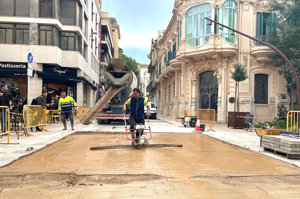 La calçada passarà a ser un paviment continu de formigó.