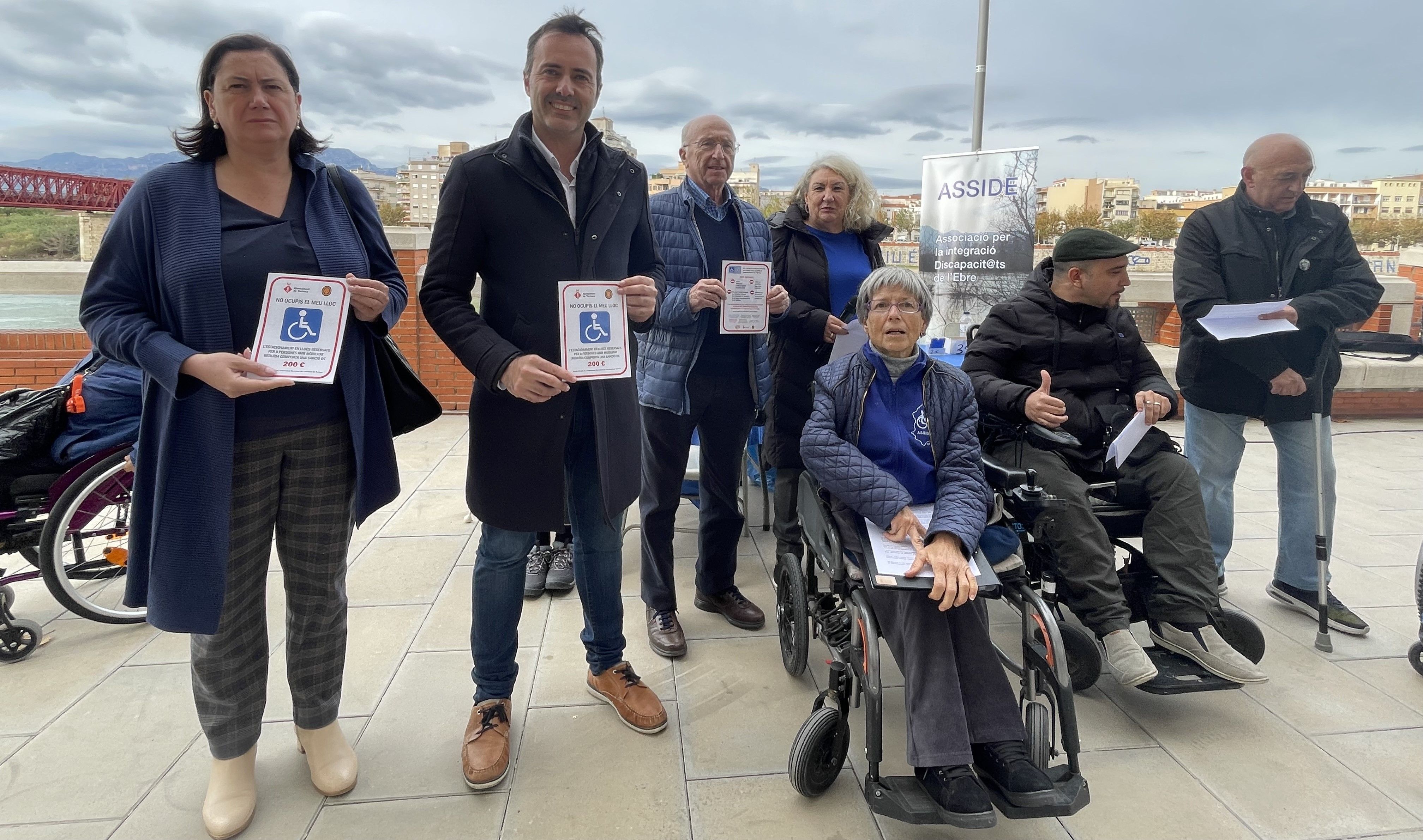 Es presenta a Tortosa la campanya, No ocupes el meu lloc