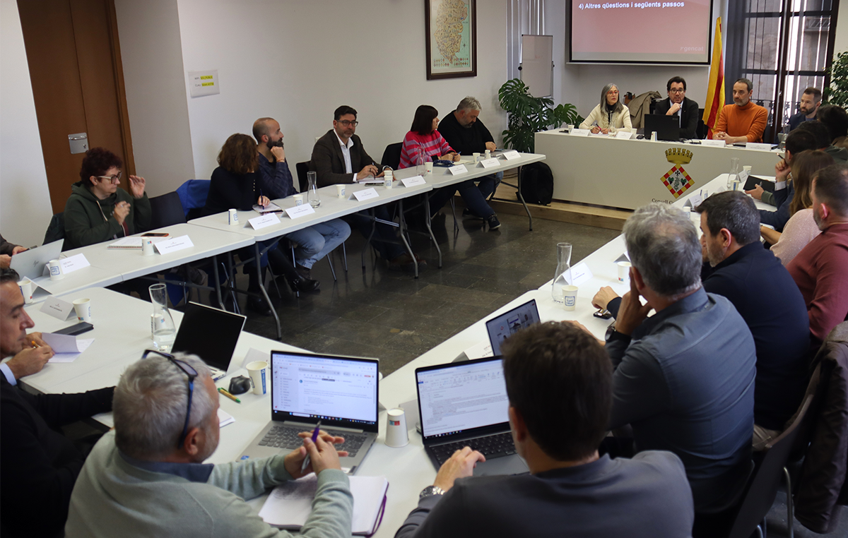 Reunió de l'òrgan de govern del Fons de Transició Nuclear que ha tingut lloc este dimecres a Falset.