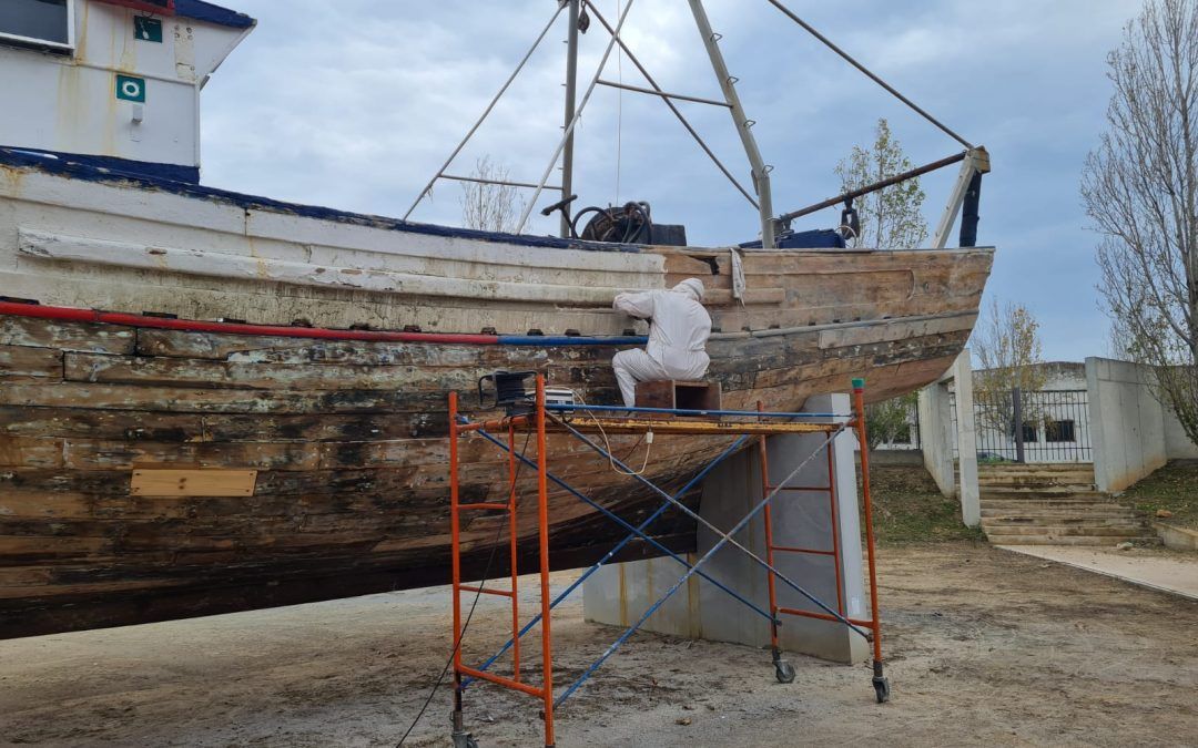  Restauració de la barca de pesca 'Los Mayans' a la Ràpita