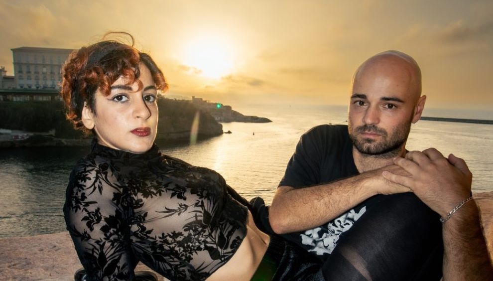 El duet arabofrancès Caïn i Muchi, presenta el seu treball de debut, 'Dounia'.